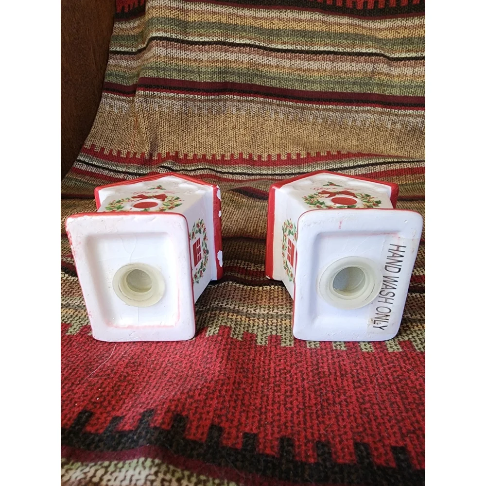 Salt‎ and Pepper Shakers Birdhouses Says Glory to God Religious red and White